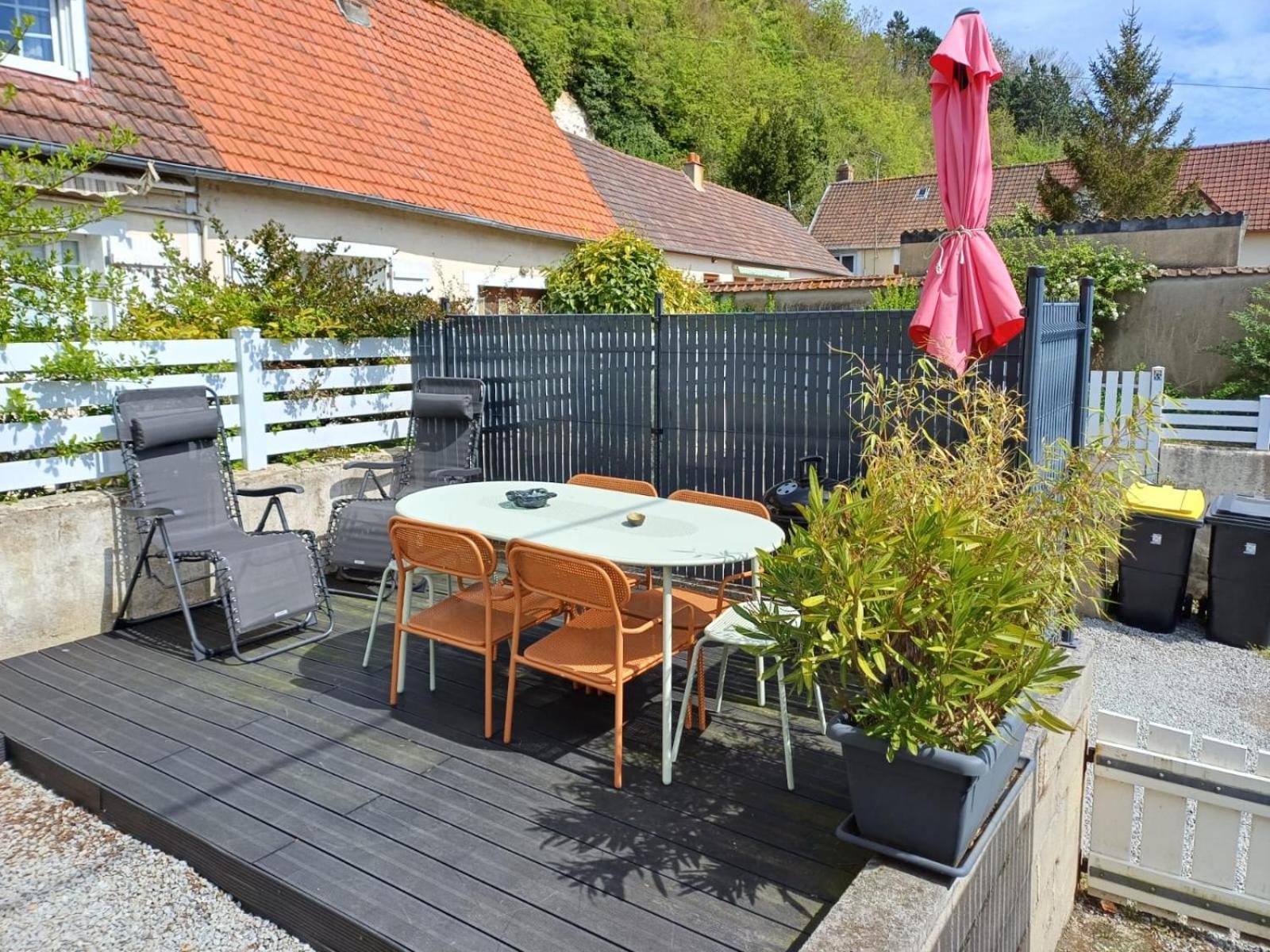 Agreable Maison 3* En Bord De Mer Dieppe Exterior photo