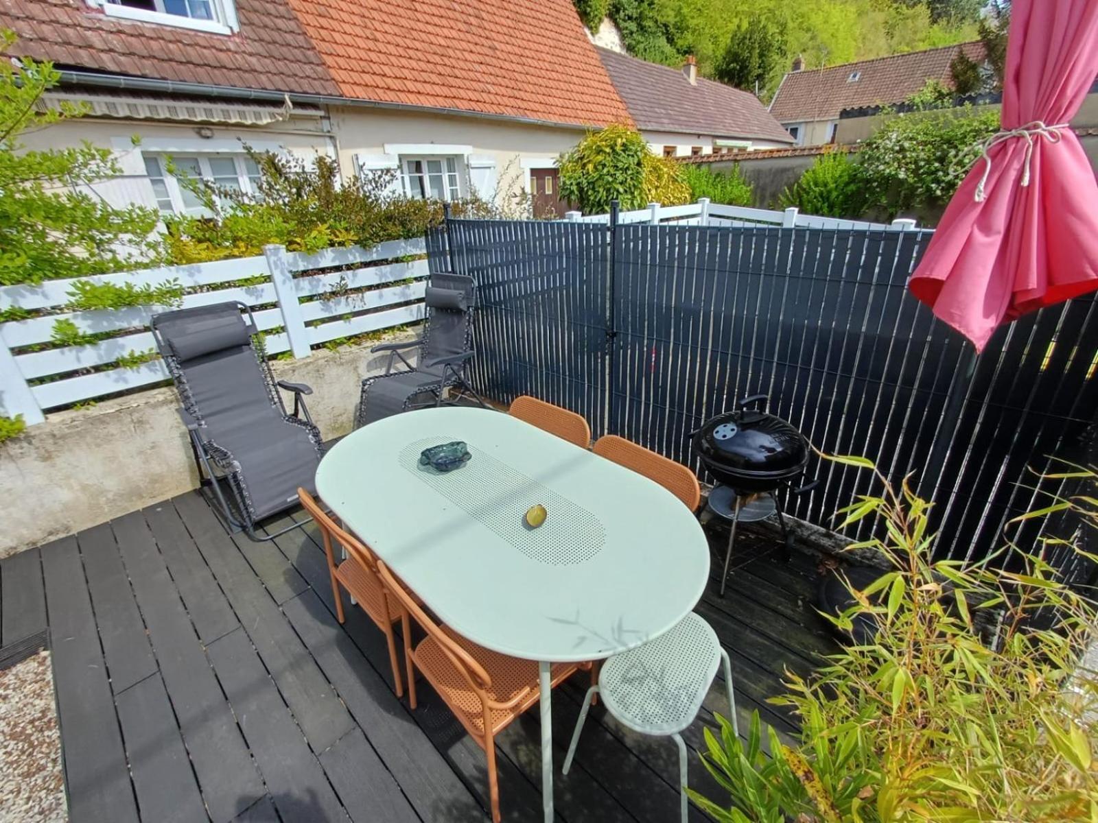 Agreable Maison 3* En Bord De Mer Dieppe Exterior photo