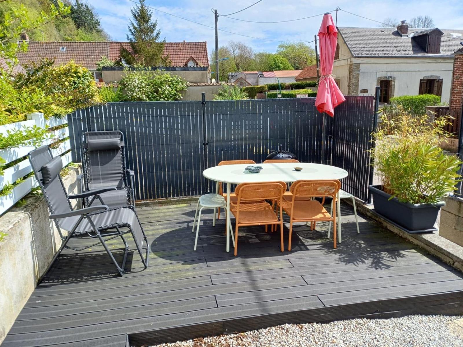 Agreable Maison 3* En Bord De Mer Dieppe Exterior photo